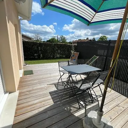 Apartament Location T2 Neuf Le Porge